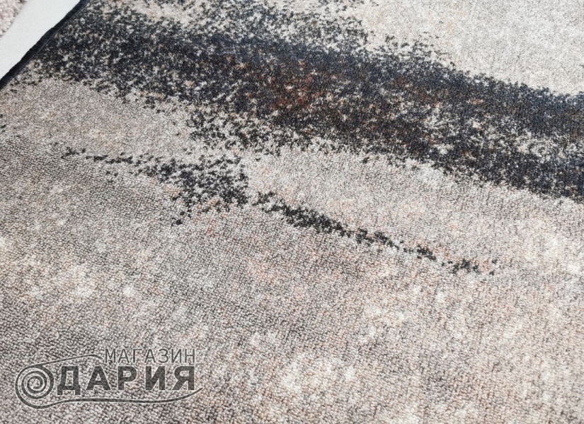 Мокетен килим 110 brown